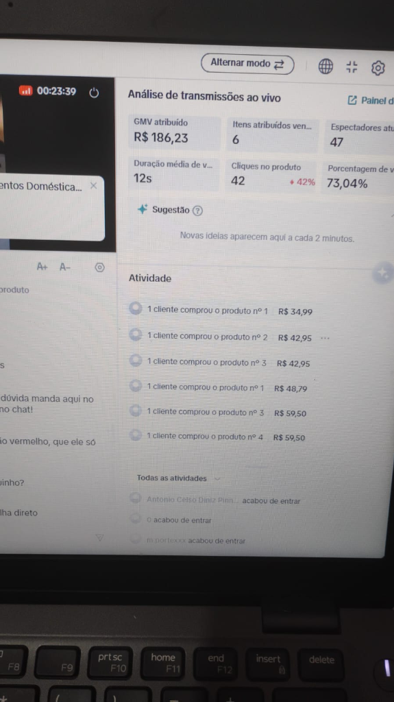 Transmissão ao vivo tela de notebook